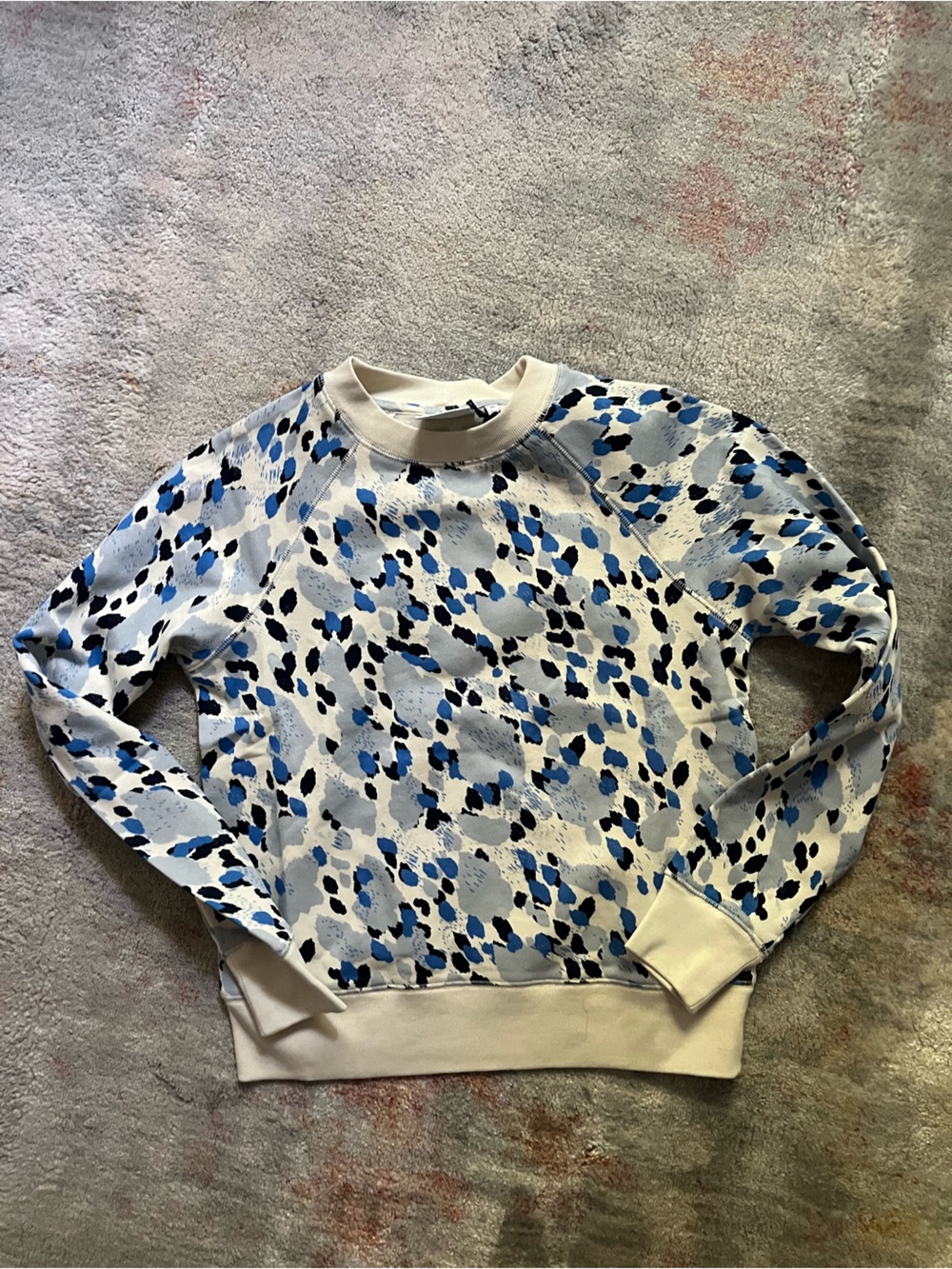 WESC women’s Casual Crewneck Sweatshirt – Blue Speckle animal Print